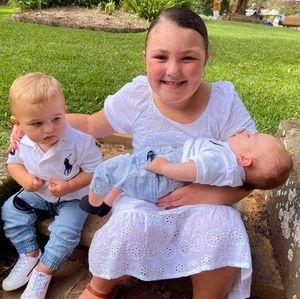 Meet your Posher, Connie